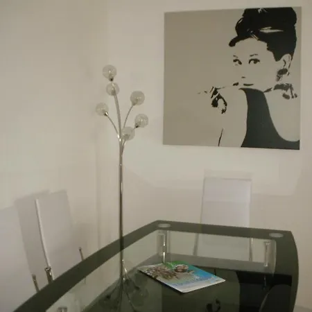 Lägenhet Mit Balkon