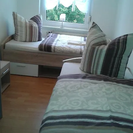Apartment Mit Balkon Zwenkau