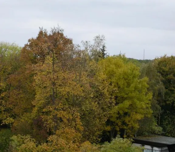 Mit Balkon *